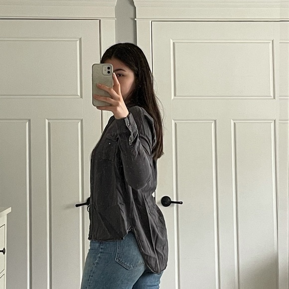 AMERICAN EAGLE BUTTON DOWN - Picture 2 of 5